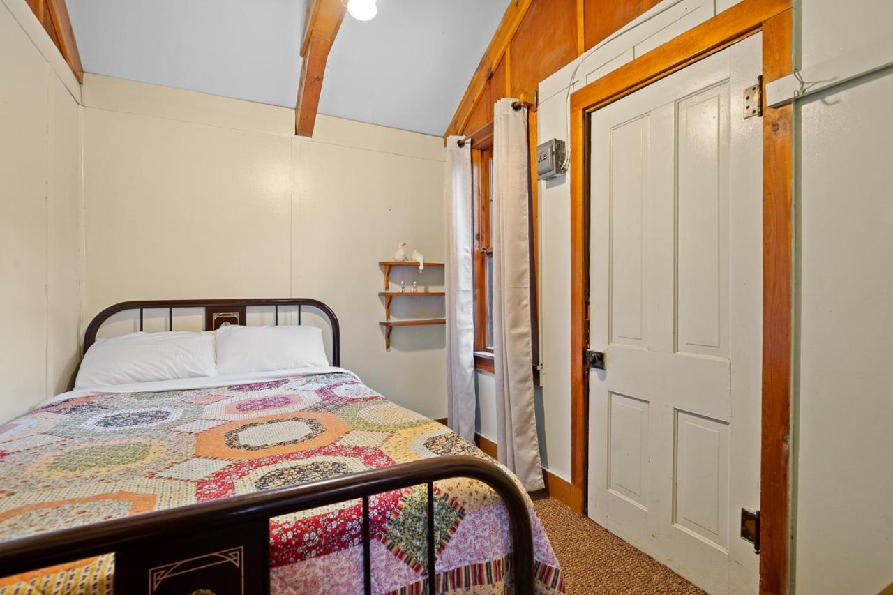 היל סיטי Harney Camp Cabins מראה חיצוני תמונה