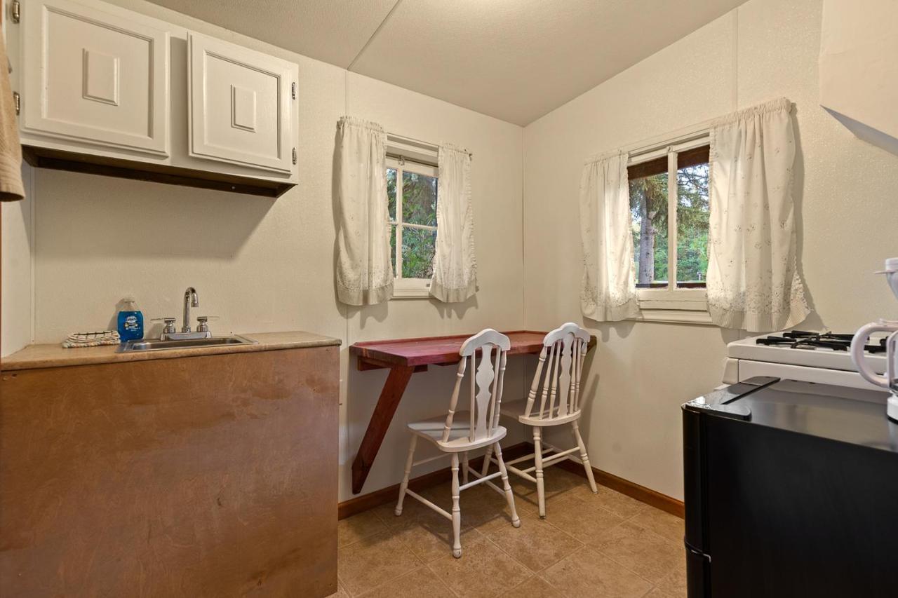 היל סיטי Harney Camp Cabins מראה חיצוני תמונה
